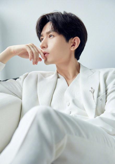 成毅娱乐圈吃瓜爆料,揭秘明星幕后故事 第2张 成毅娱乐圈吃瓜爆料,揭秘明星幕后故事 第2张